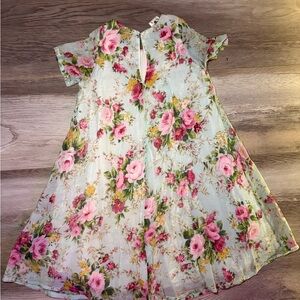 Elegant Floral Kids Dress with Pink and Green Accents